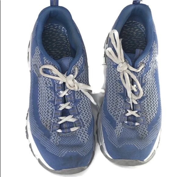 Skechers D’Lites athlete shoes.  Size 7 blue/white - Picture 1 of 6